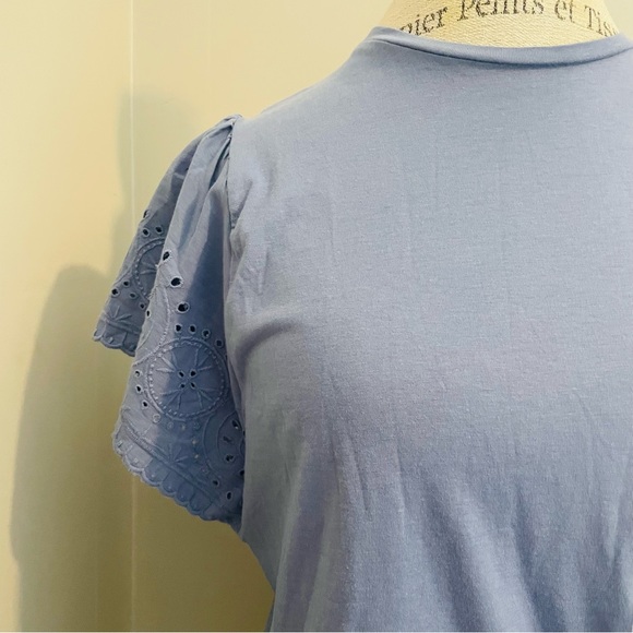 NWT New GAP blue eyelet flutter short sleeve t shirt tee - Picture 4 of 7